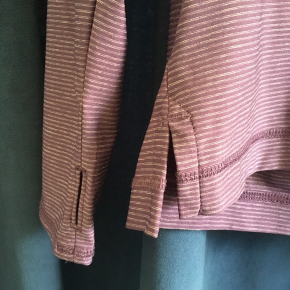 Eddie Bauer | Travex Hooded Tee - Picture 5 of 6